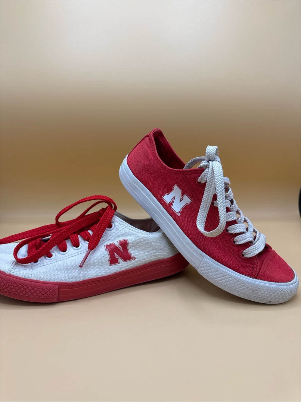 Reversus Nebraska Cornhuskers Low Top Sneakers Shoes Size  Men's 5 Women's 7